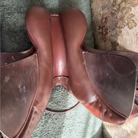 ThornHill Germania Two Phase Saddle Wide - Picture 8 of 9